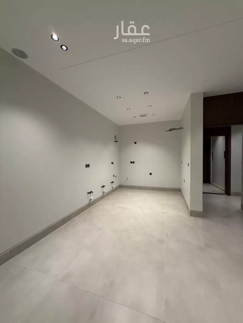 شقة 4 غرف في الزهراء 1