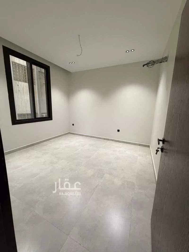 شقة 4 غرف في الزهراء 5