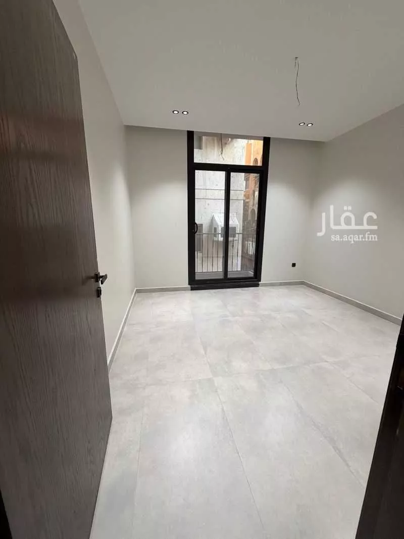 شقة 4 غرف في الزهراء 3