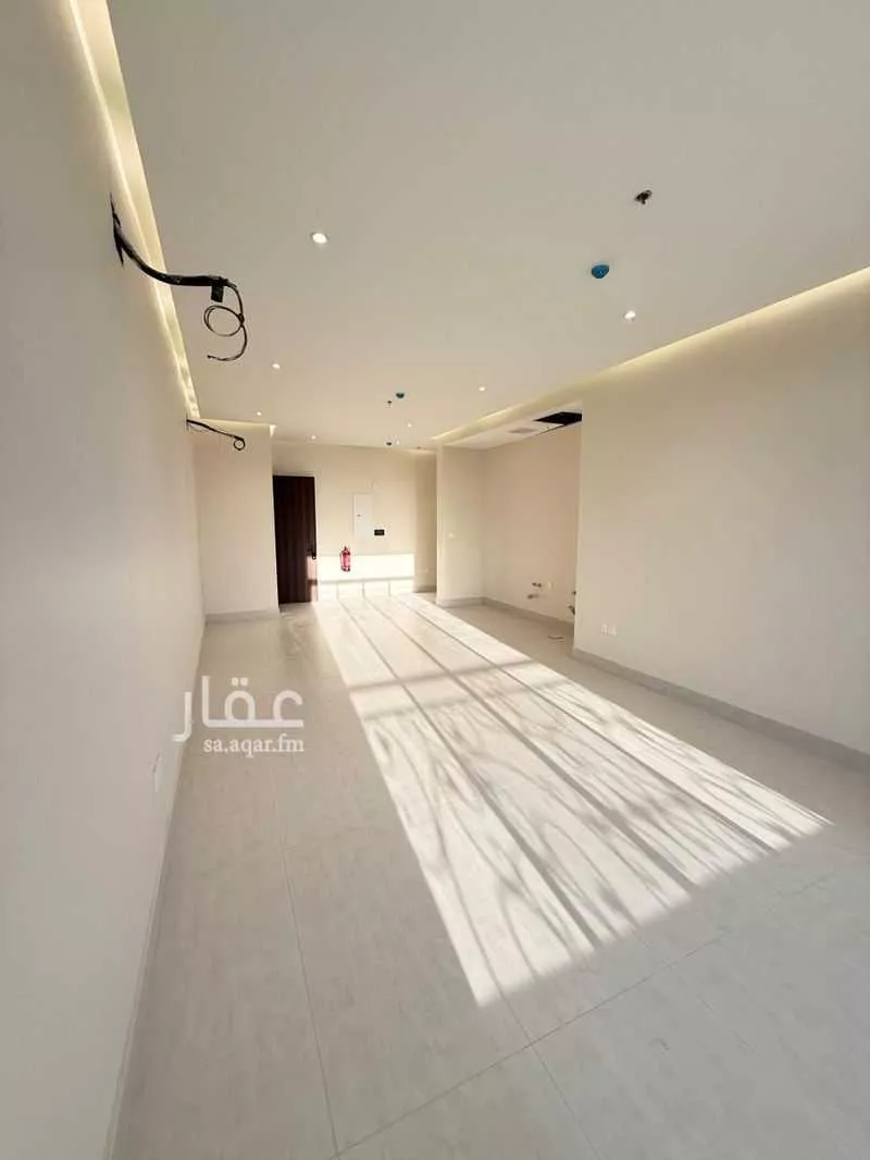 3 bedroom apartment in Al Fanar, Eastern Province 12