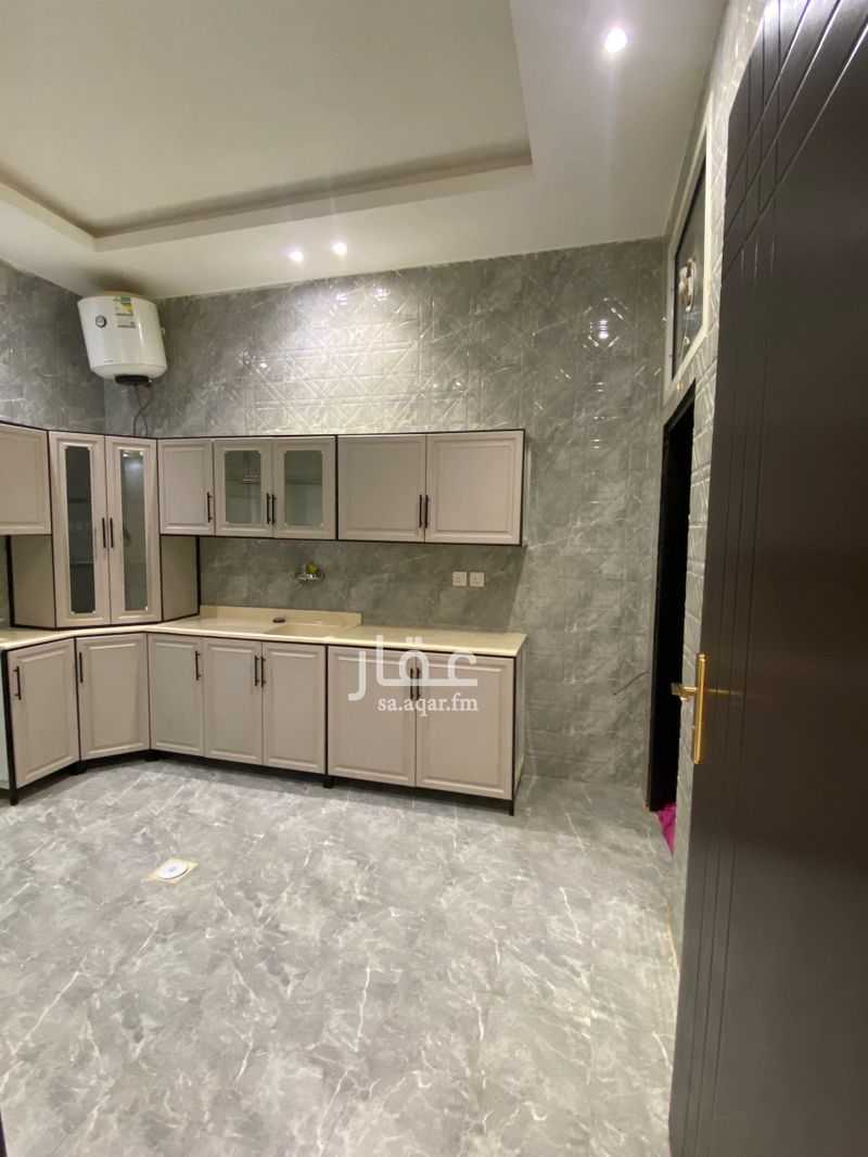 3 bedroom apartment in Al Bayan, Riyadh 7
