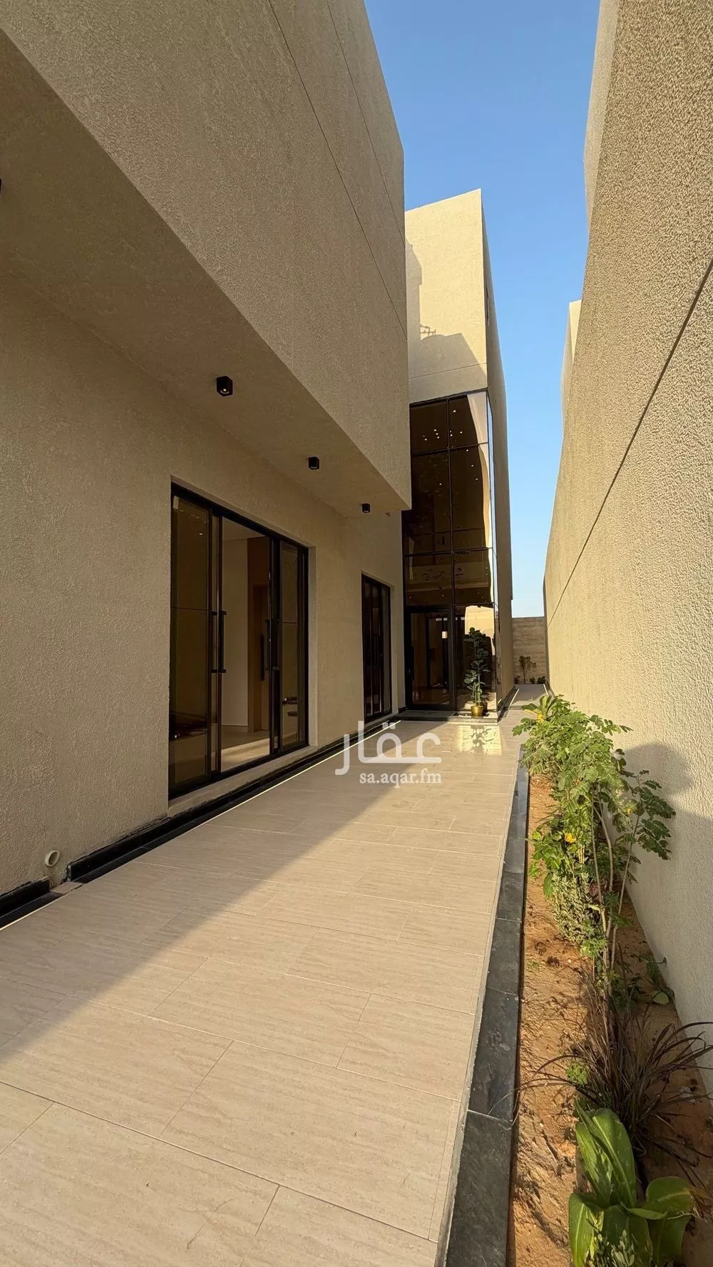 فيلا 8 غرف في الشعلة 1