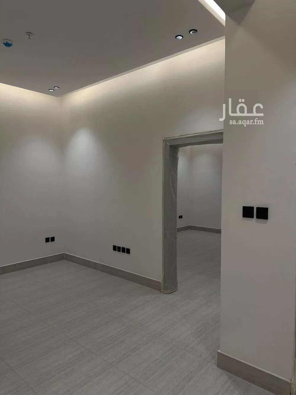 شقة 3 غرف في الرمال 3