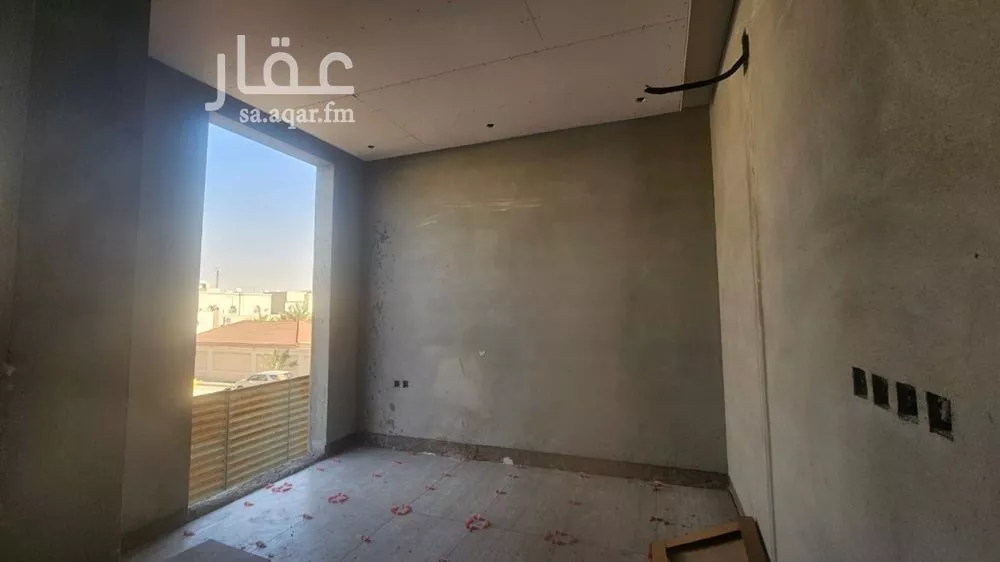 5 bedroom villa in Granada, Riyadh 12