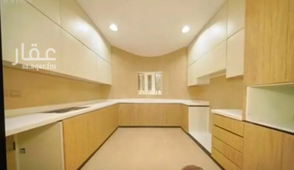 فيلا 8 غرف في المونسية 2