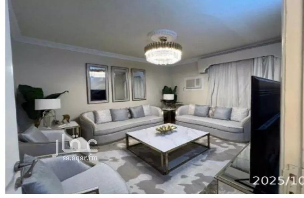 فيلا 8 غرف في المونسية 4