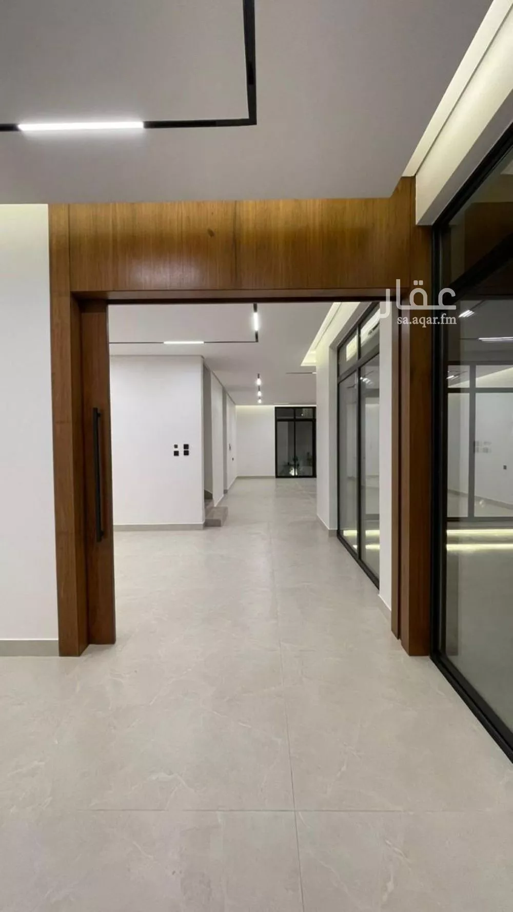 فيلا 4 غرف في النرجس 5