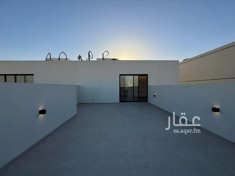 فيلا 4 غرف في النرجس 5