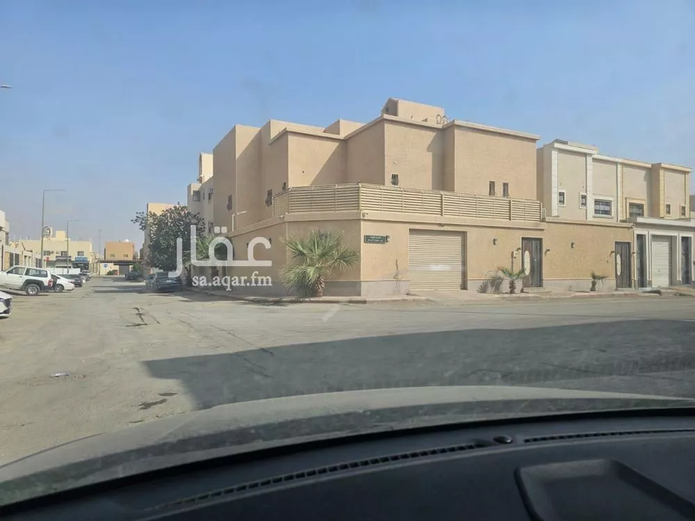 فيلا 8 غرف في طويق