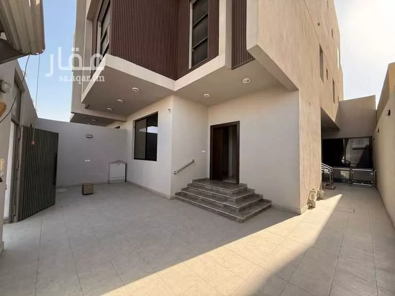 فيلا 7 غرف في الياقوت 2