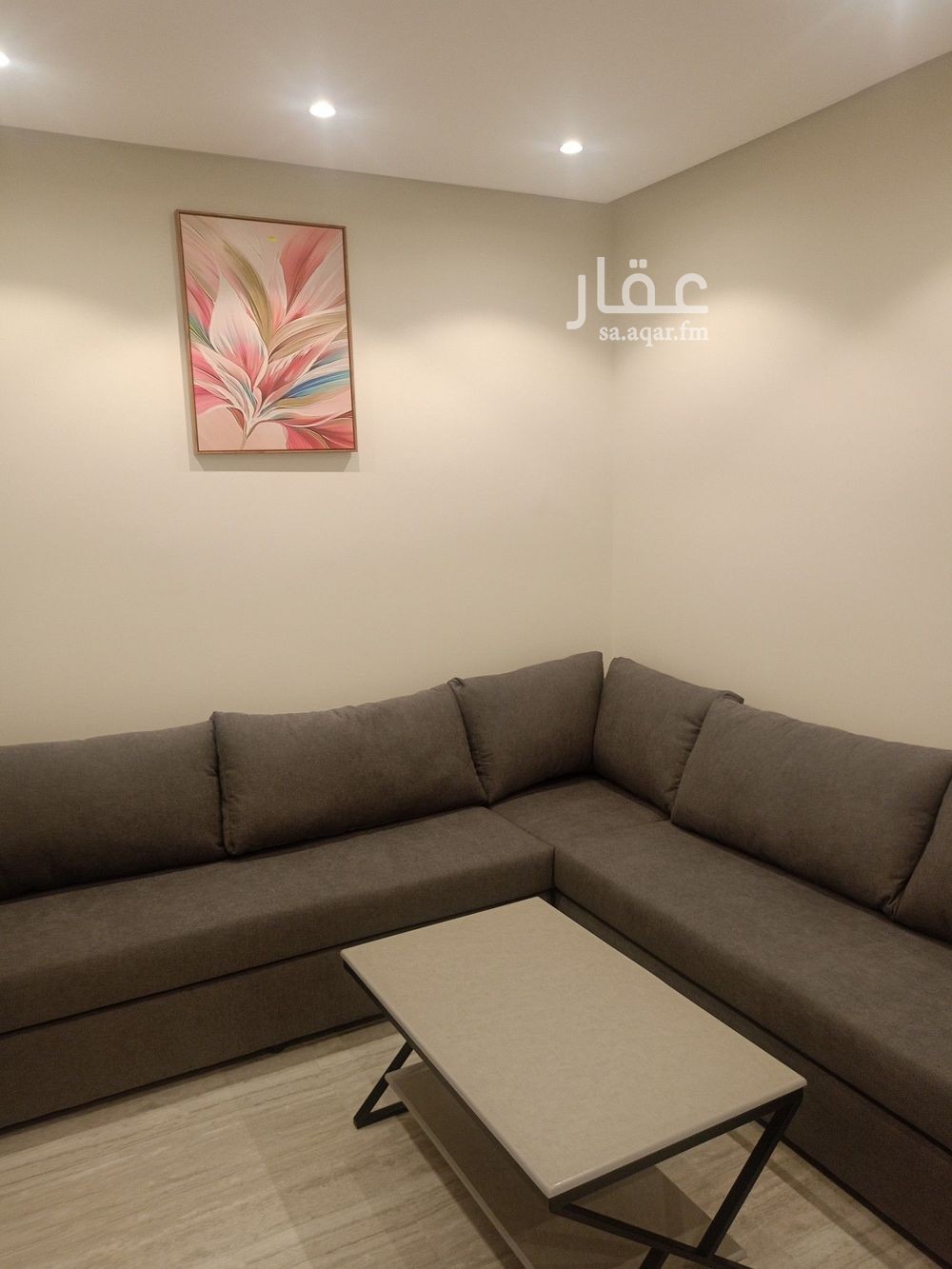 2 bedroom apartment in Al Safaa, Jeddah 4
