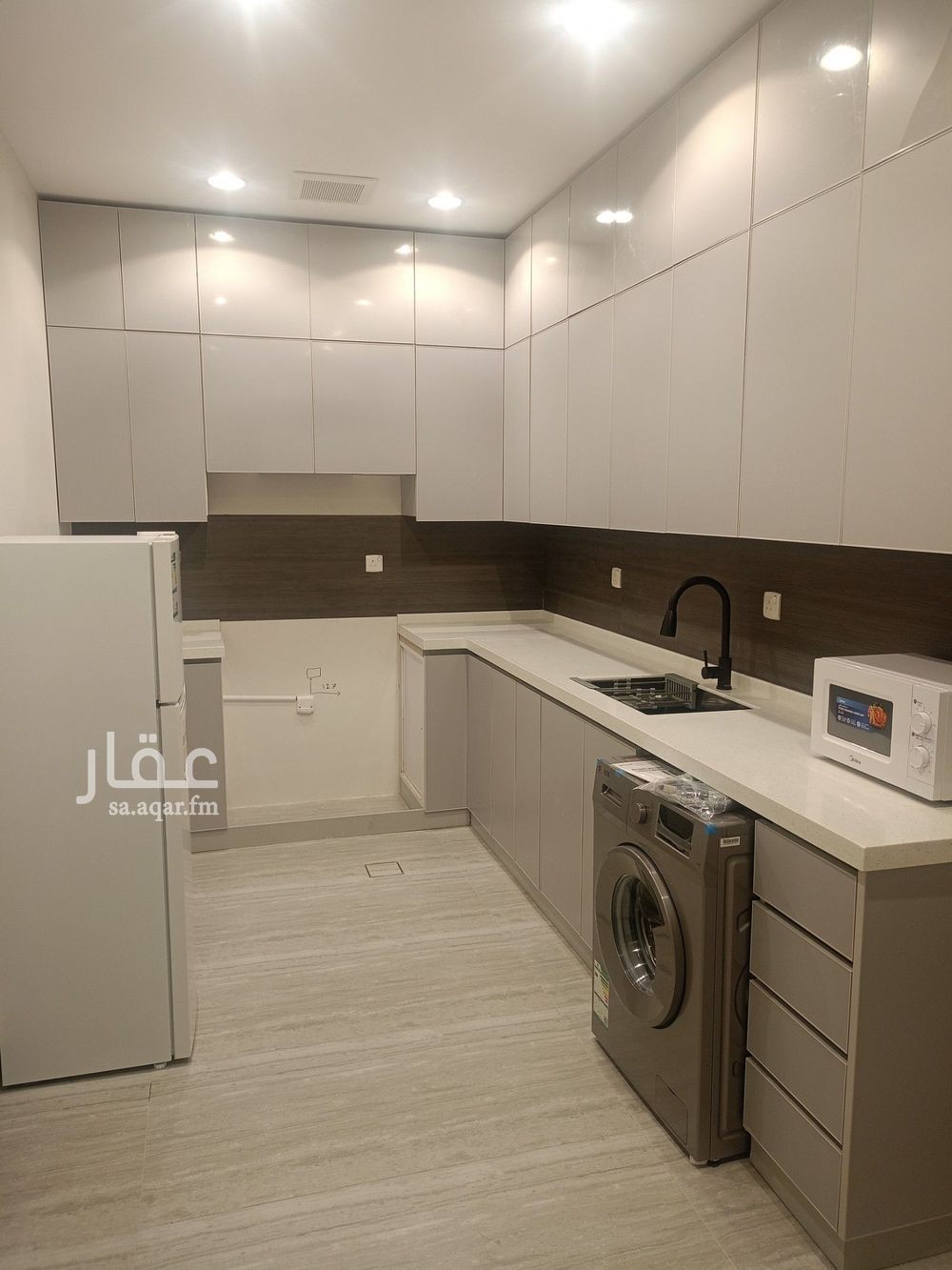 2 bedroom apartment in Al Safaa, Jeddah 8