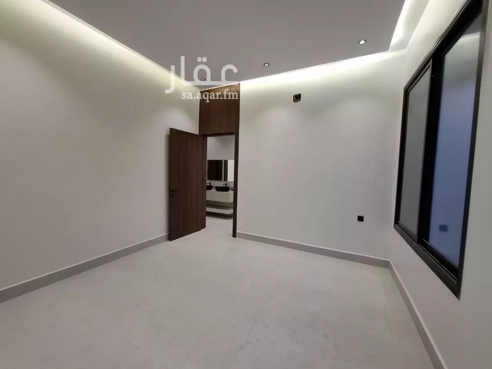 فيلا 5 غرف في بدر 3