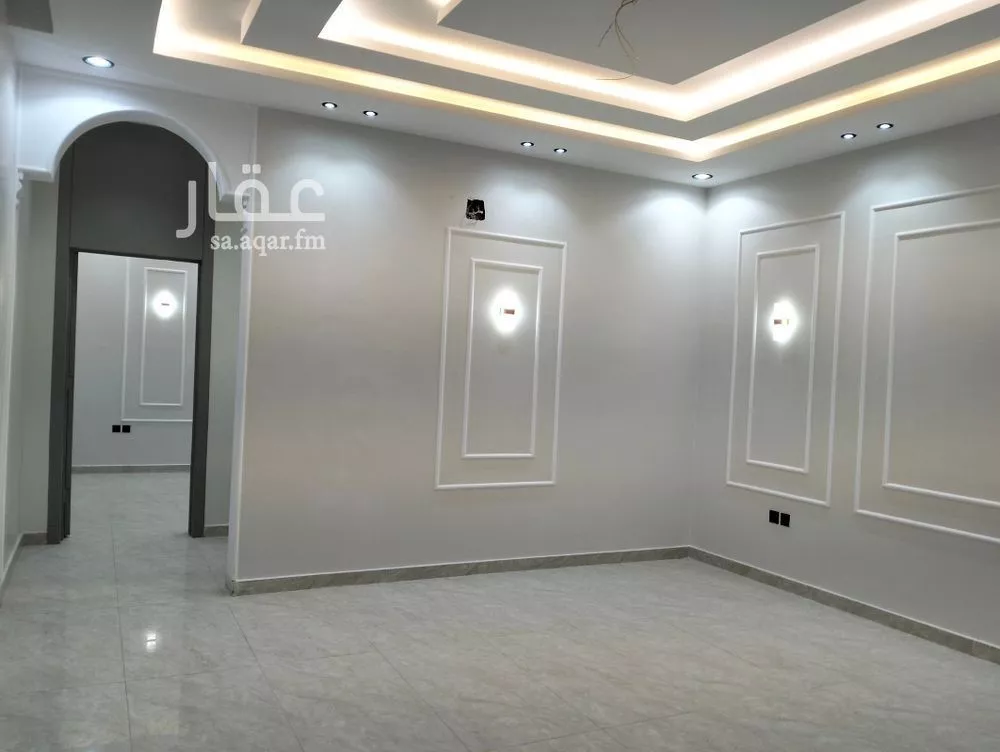 5 bedroom villa in Okaz, Riyadh 12