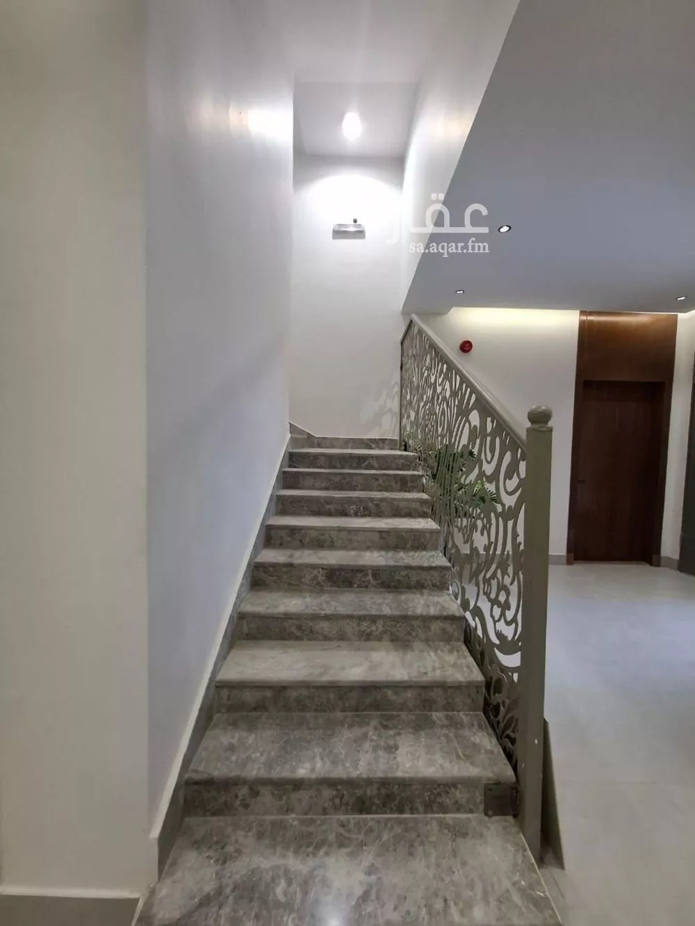 4 bedroom apartment in Al Marwa 5