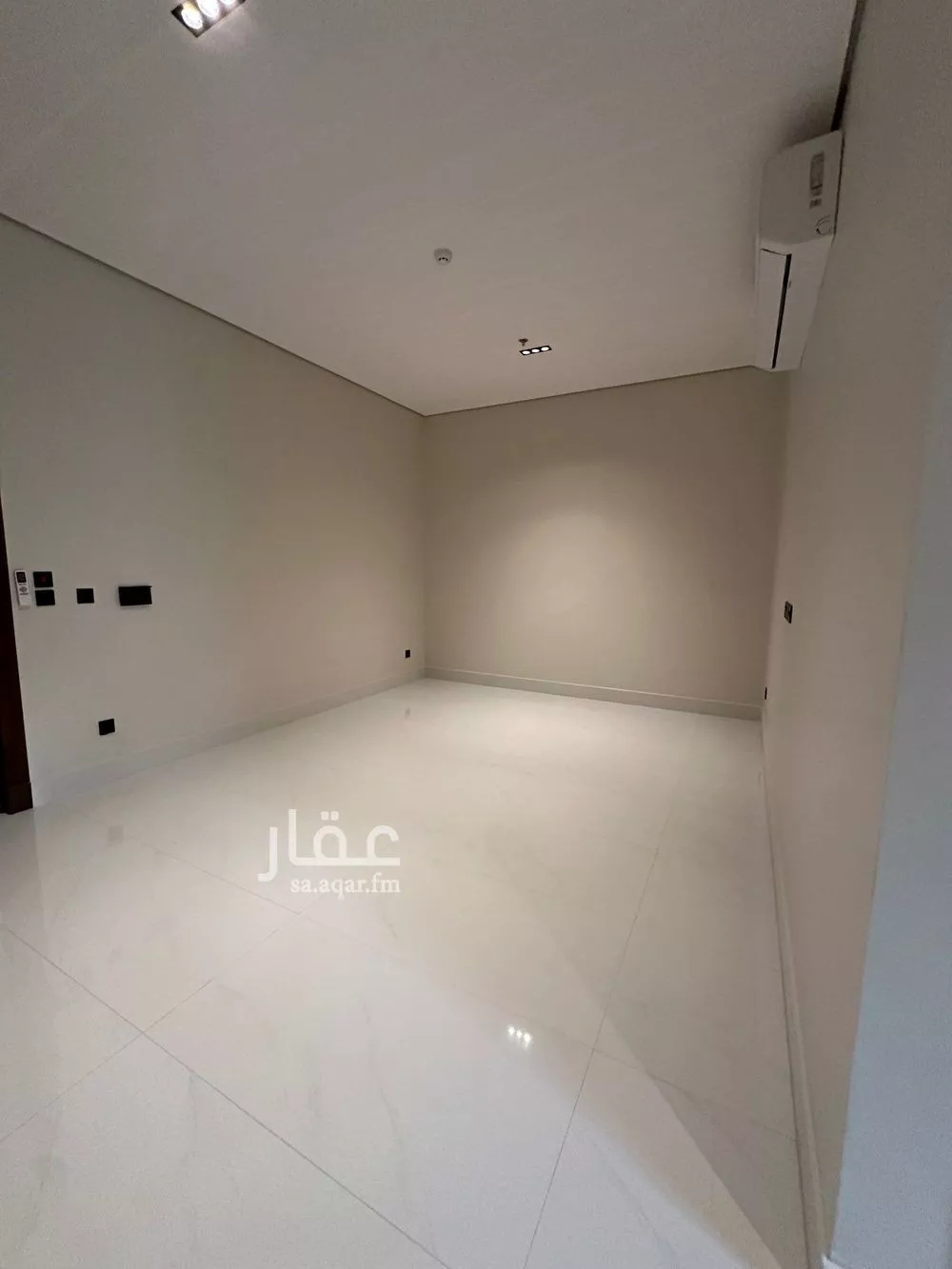 شقة 2 غرف في النرجس 4