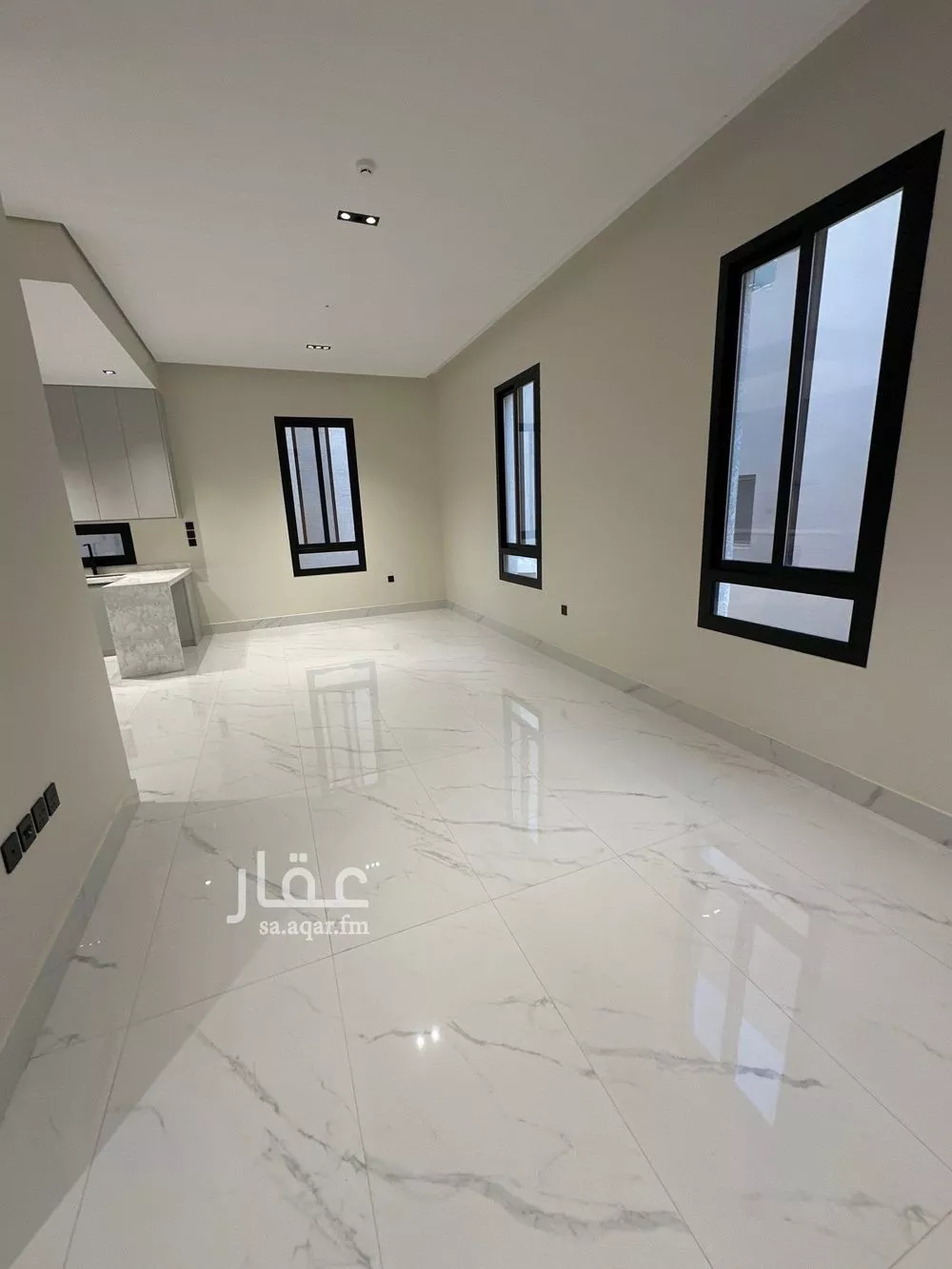 3 bedroom floor in Al Aridh 4