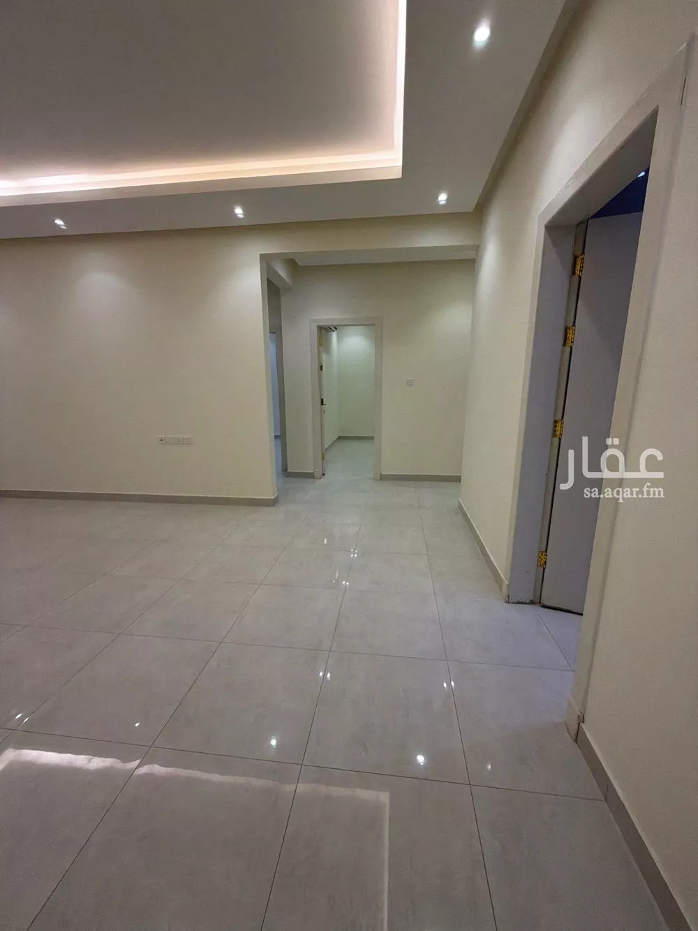 3 bedroom apartment in Al Malqa 5