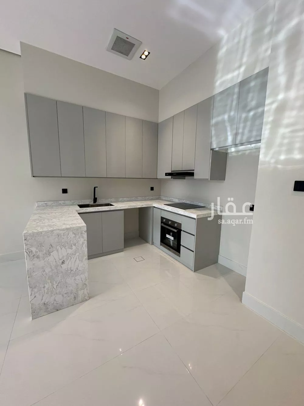 شقة 2 غرف في النرجس 4