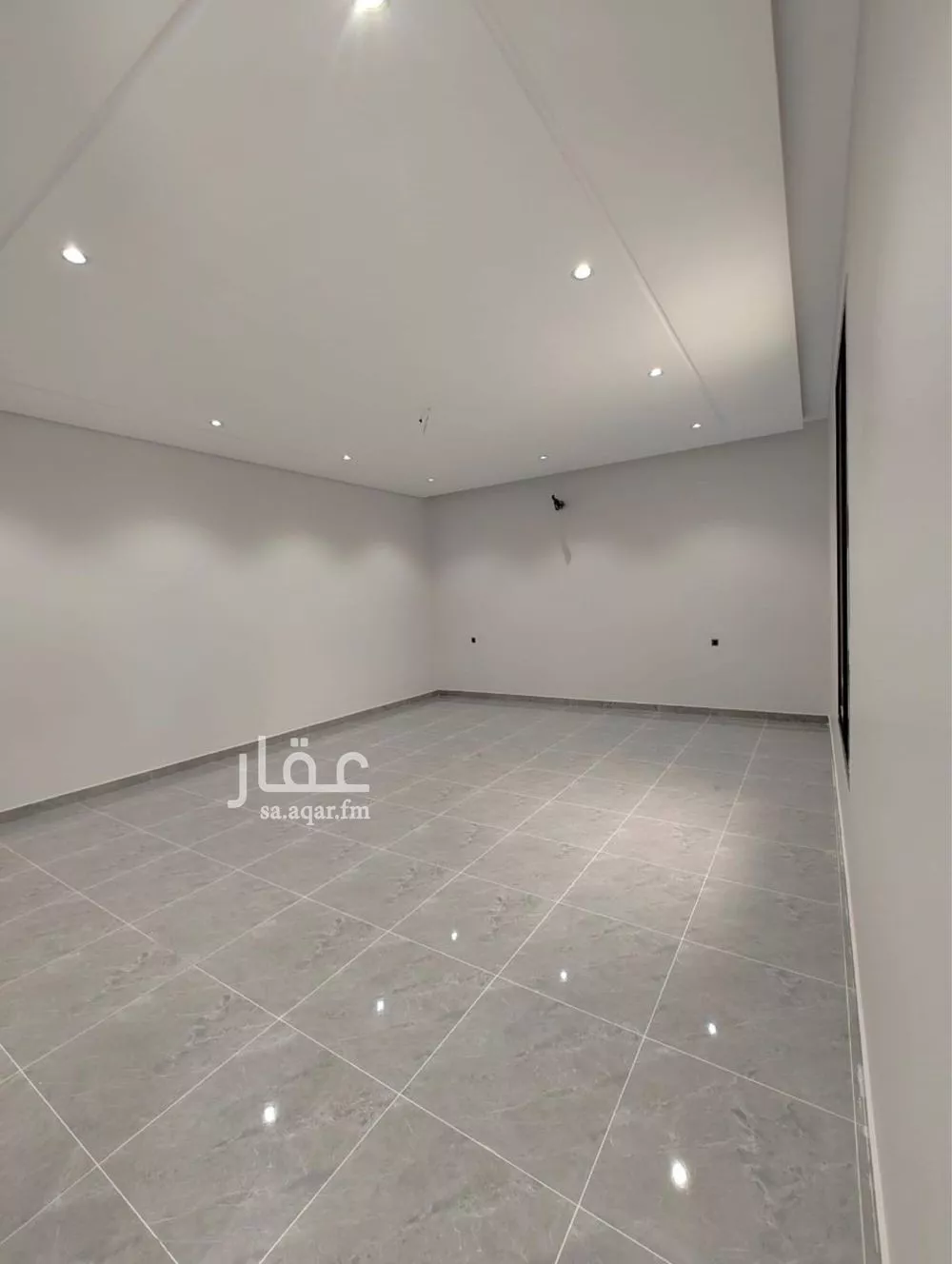 فيلا 13 غرف في الصالحية 5