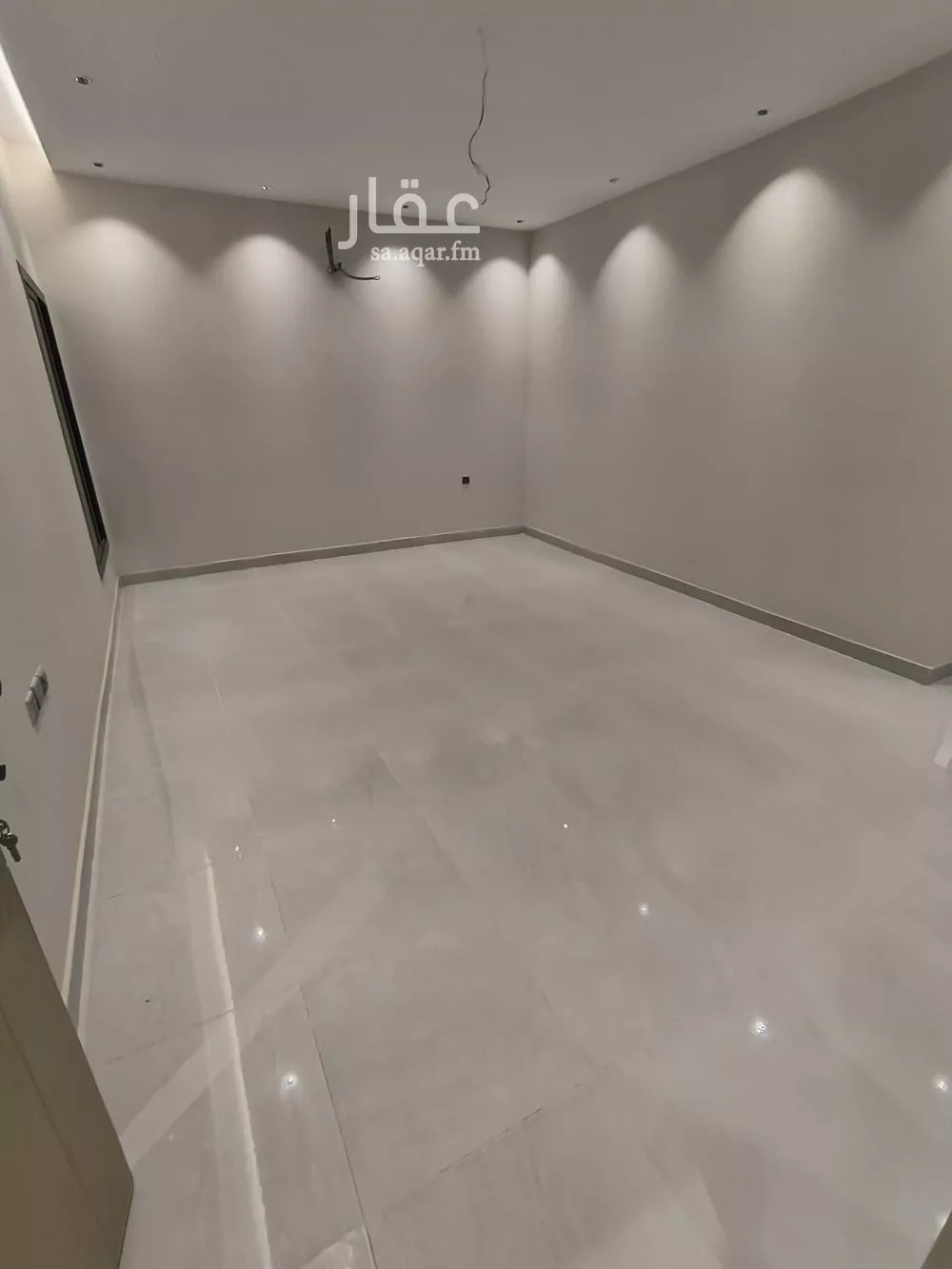 فيلا 6 غرف في الفروسية 4