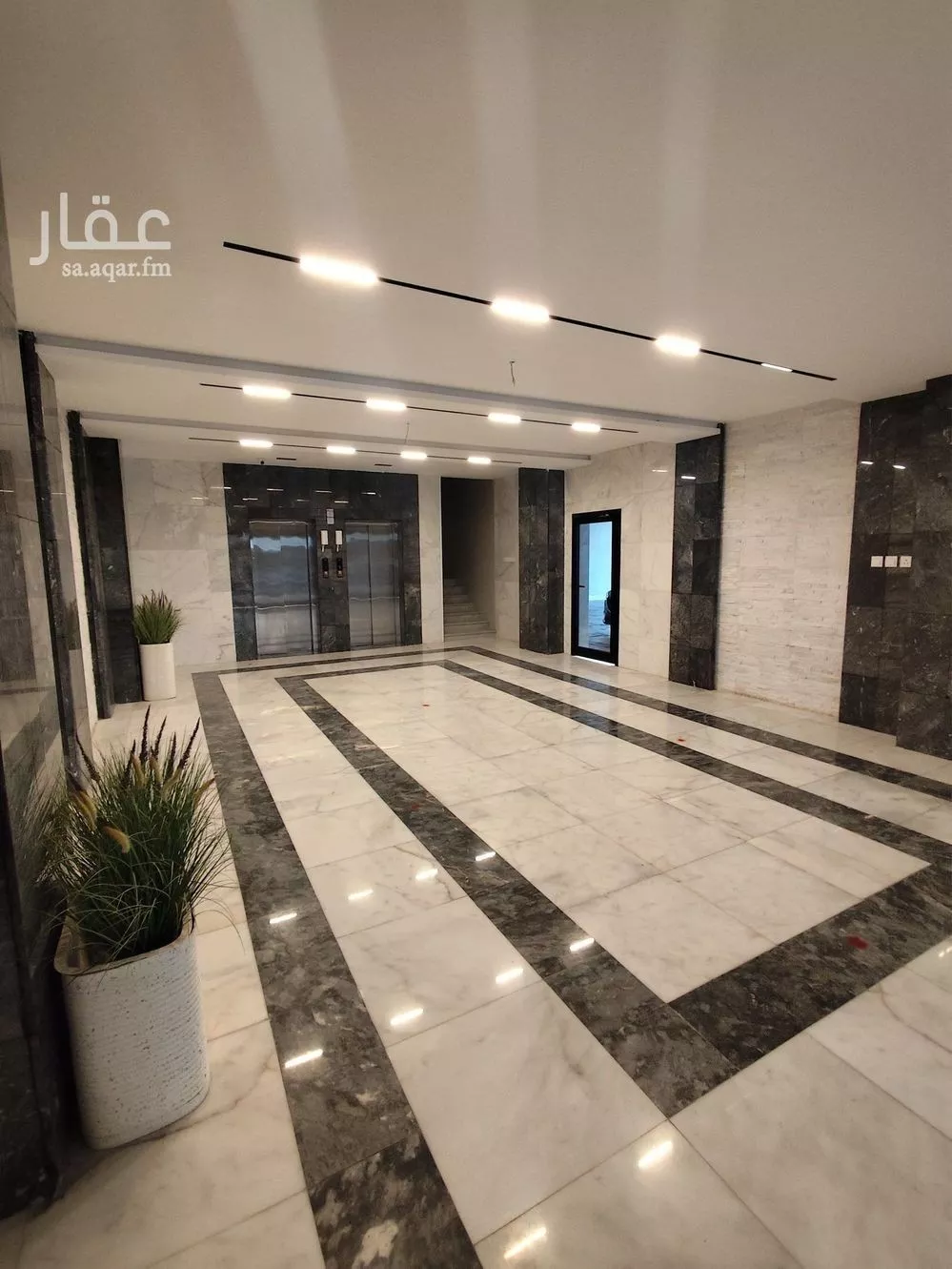 5 bedroom apartment in Taibah, Jeddah 7