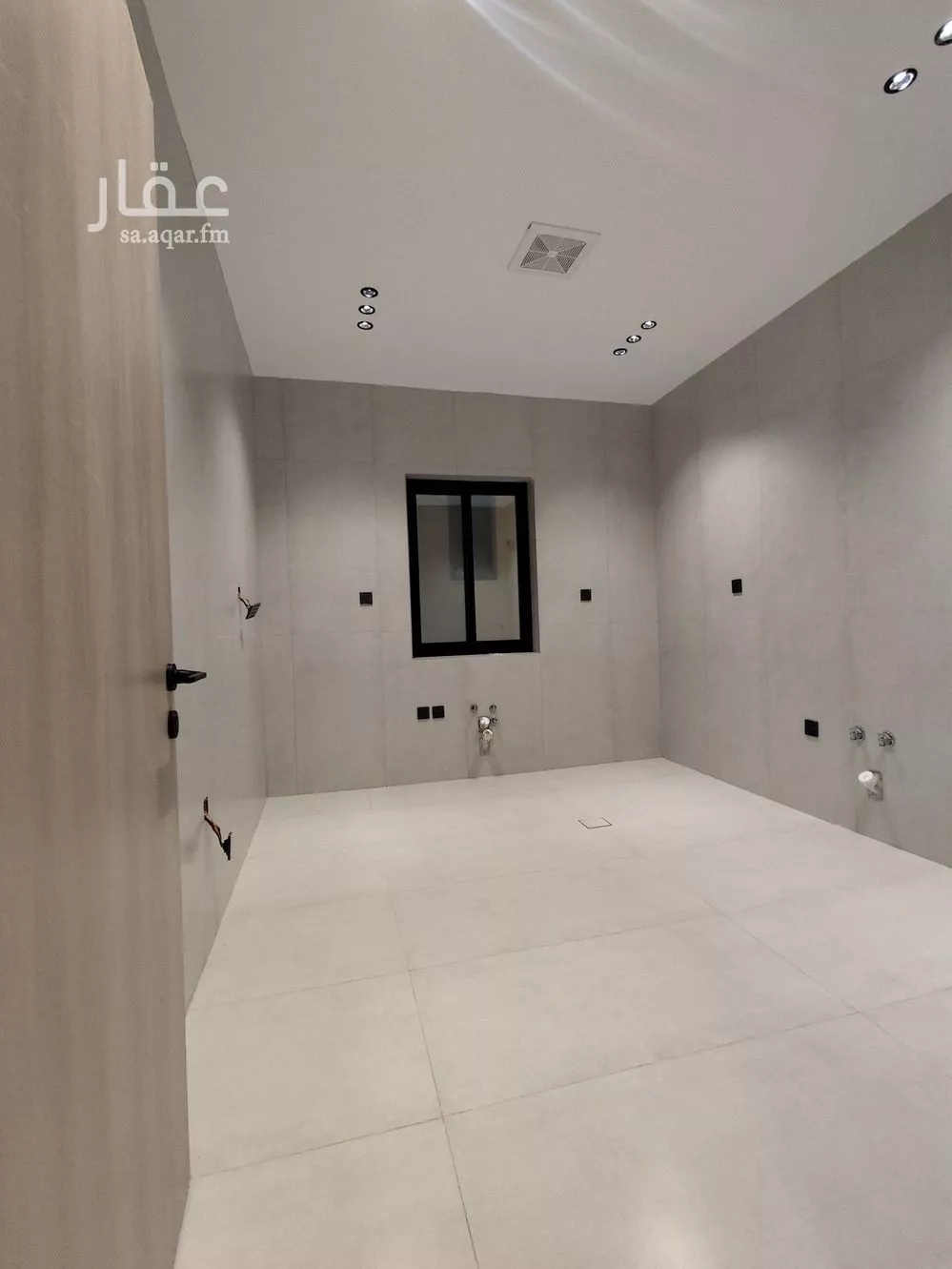 4 bedroom apartment in Al Salamah 4