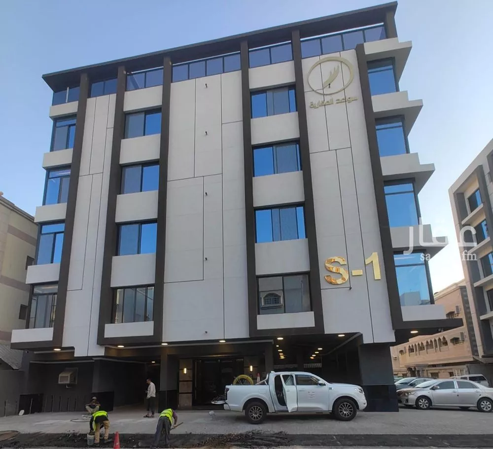 شقة 4 غرف في الروضة 1