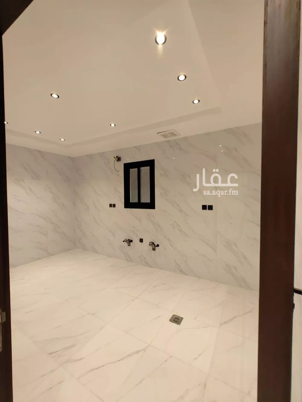 شقة 13 غرف في الصالحية 4