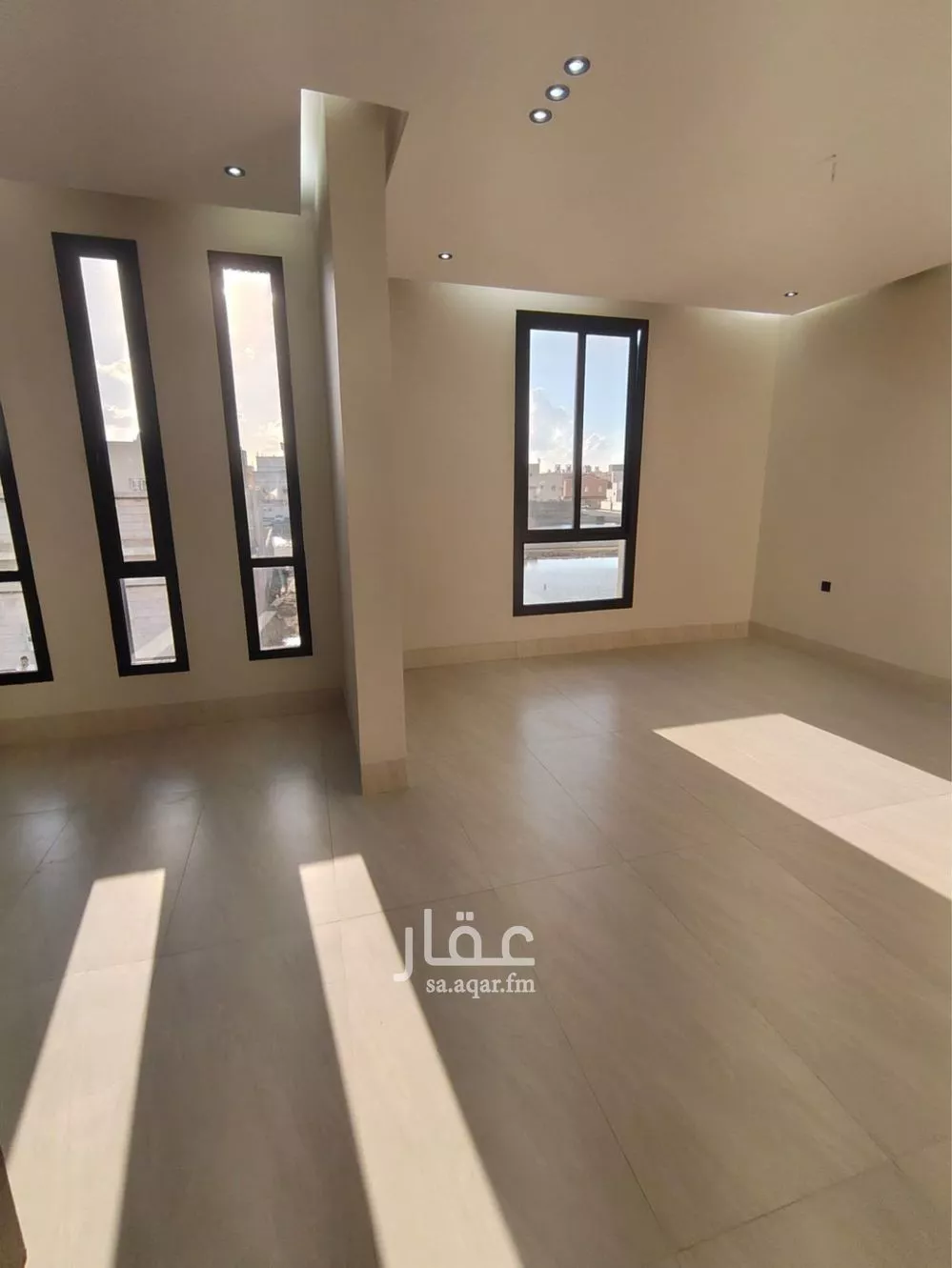 فيلا 10 غرف في الفروسية 4