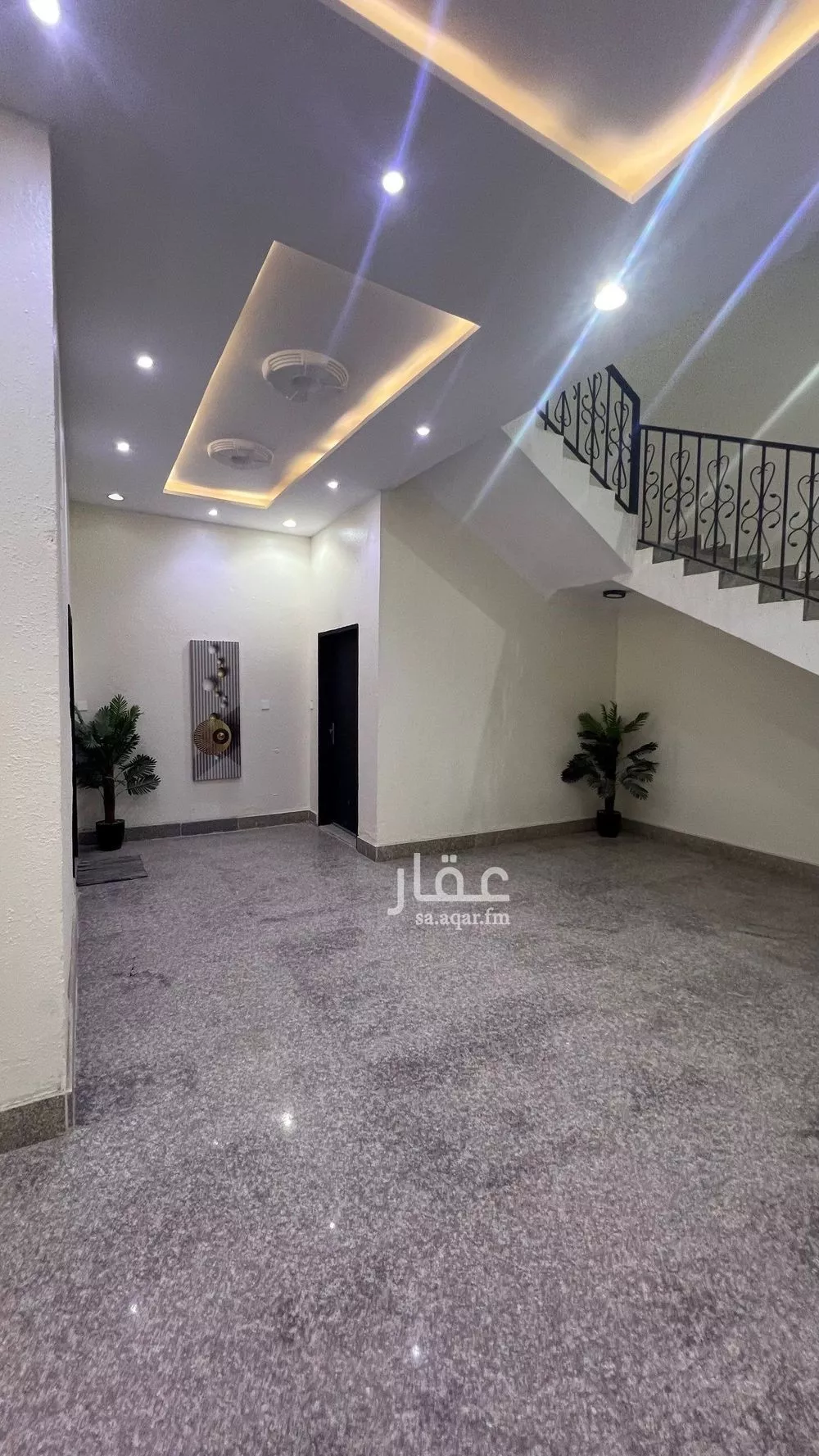 1 bedroom apartment in Dhahrat Laban 5