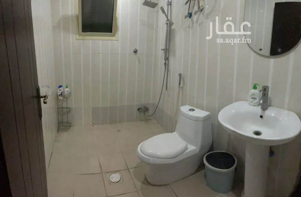 شقة 3 غرف في الحمرا 5