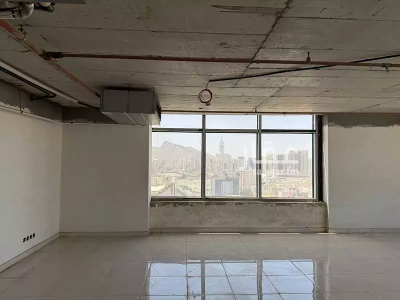 148 sqm office in Al Adl 3