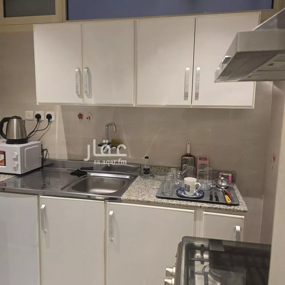 شقة 1 غرف في المونسية 5