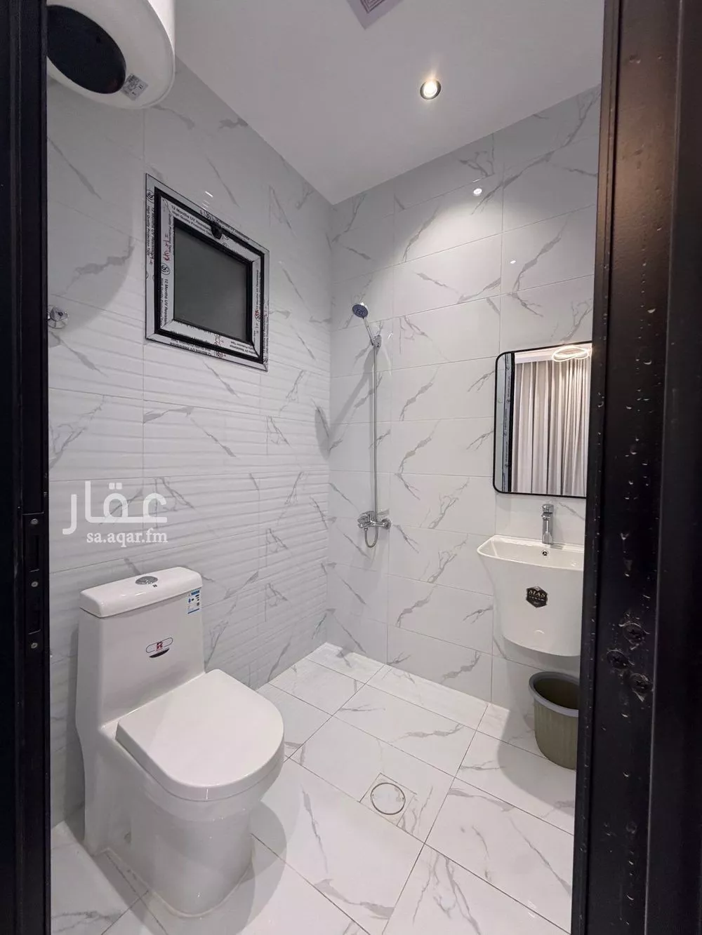 2 bedroom apartment in Al Thuqbah, Eastern Province 9