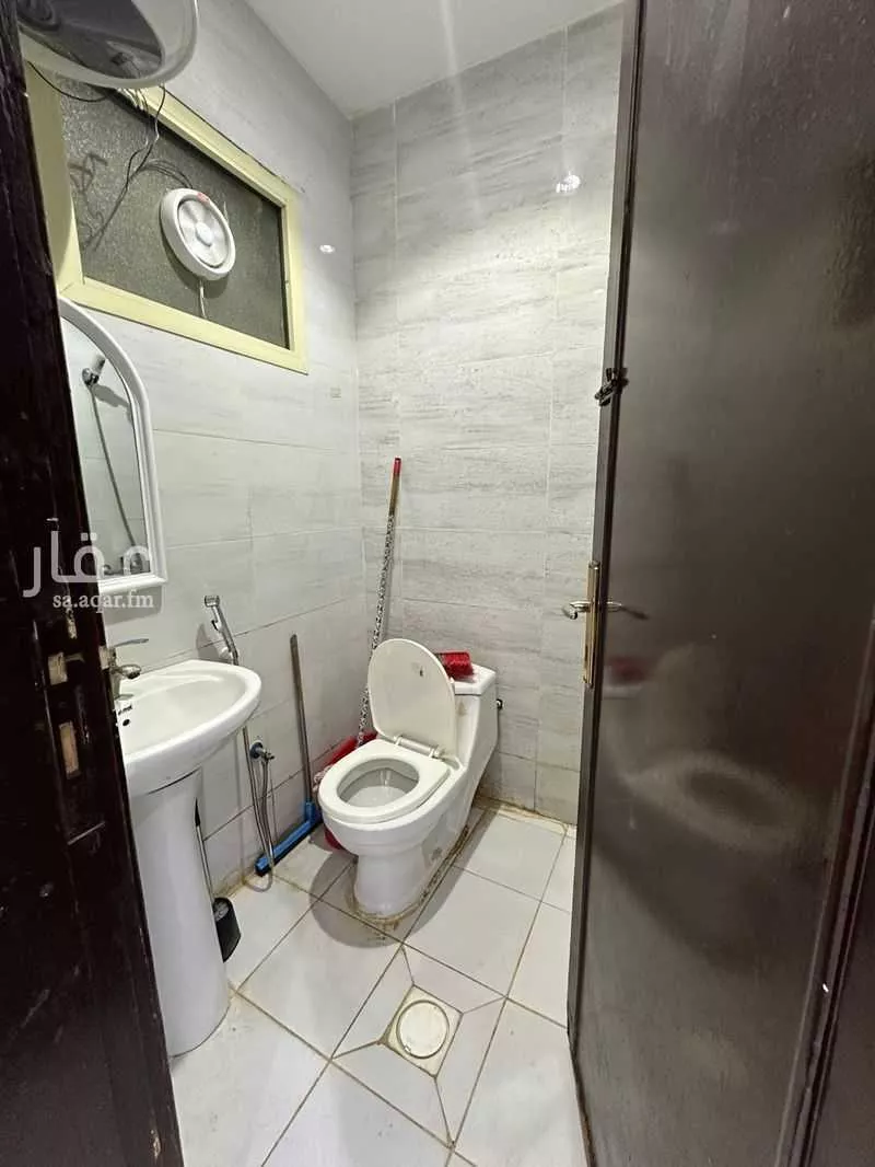 1 bedroom apartment in King Faisal, Riyadh 6