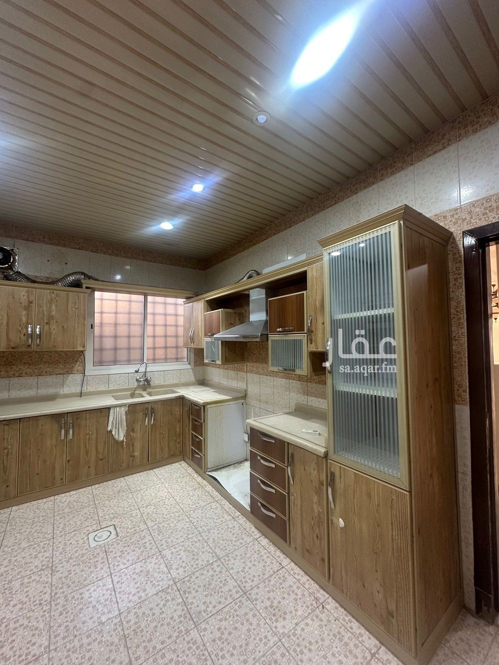 5 bedroom villa in Granada, Riyadh 15
