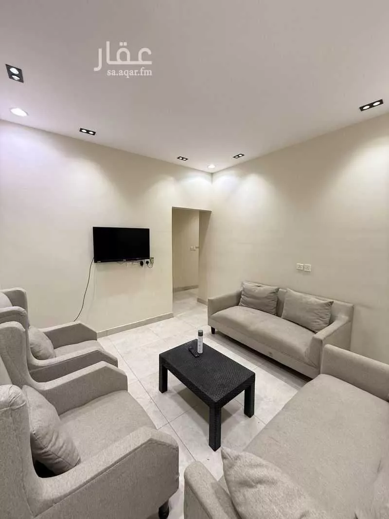 شقة 2 غرف في الرمال 1