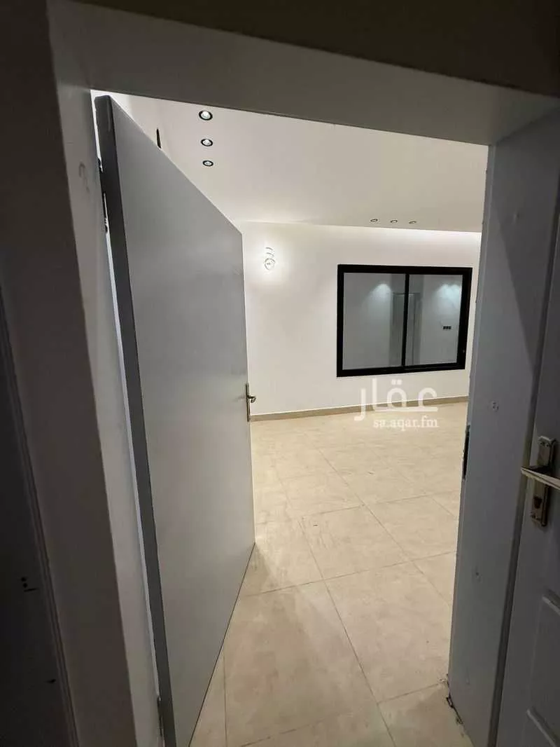 3 bedroom apartment in Badr, Riyadh 7