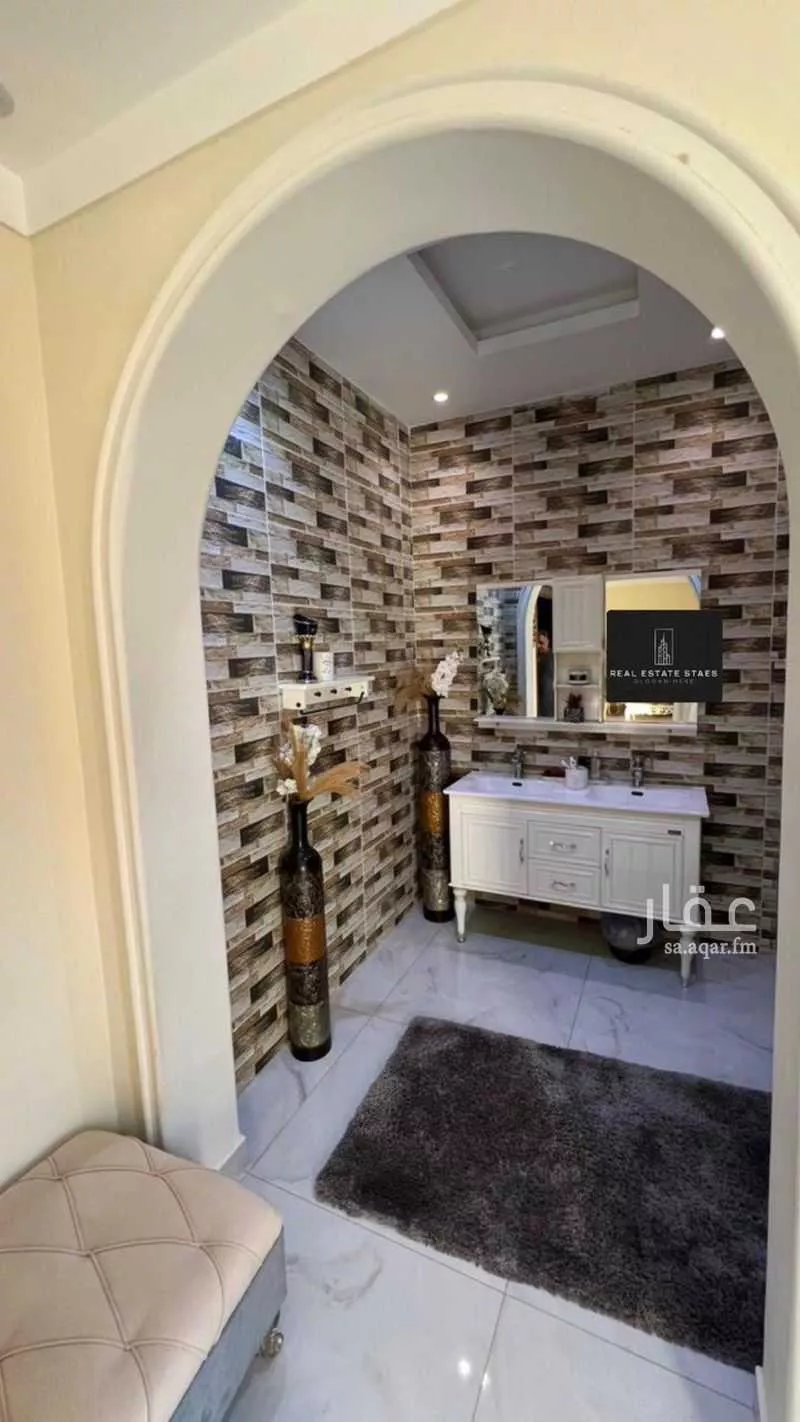 فيلا 10 غرف في الزمرد 5