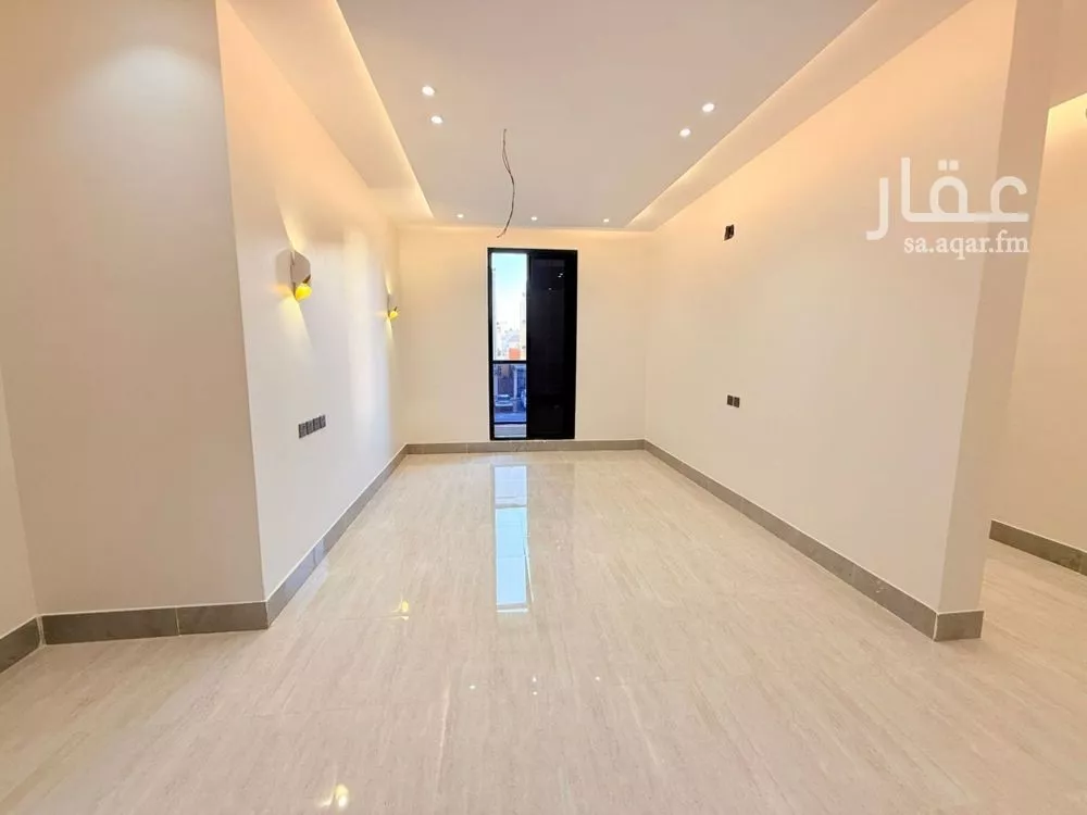 4 bedroom apartment in Okaz, Riyadh 9