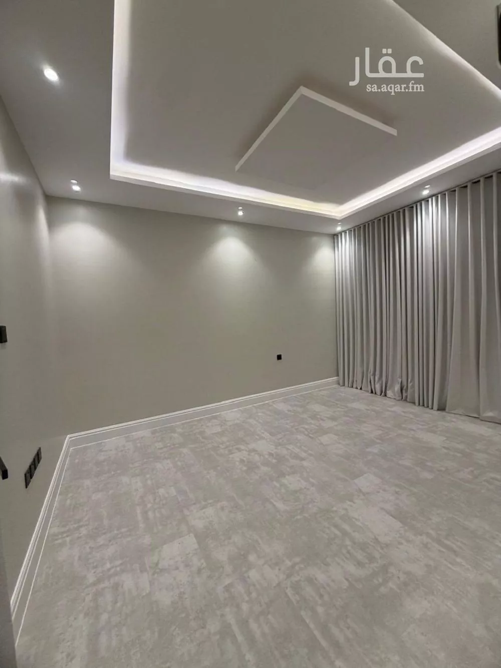 شقة 1 غرف في العقيق 3