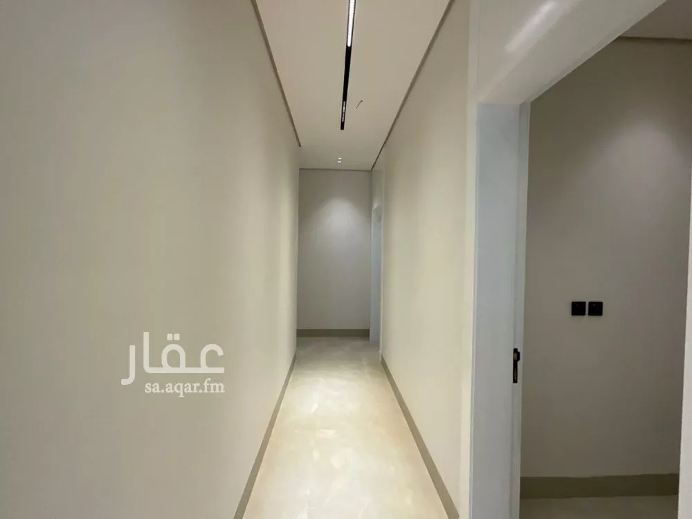 4 bedroom floor in Al Yasmin 5