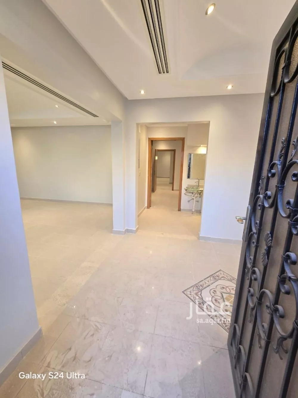5 bedroom villa in Al Sahafah, Riyadh 12