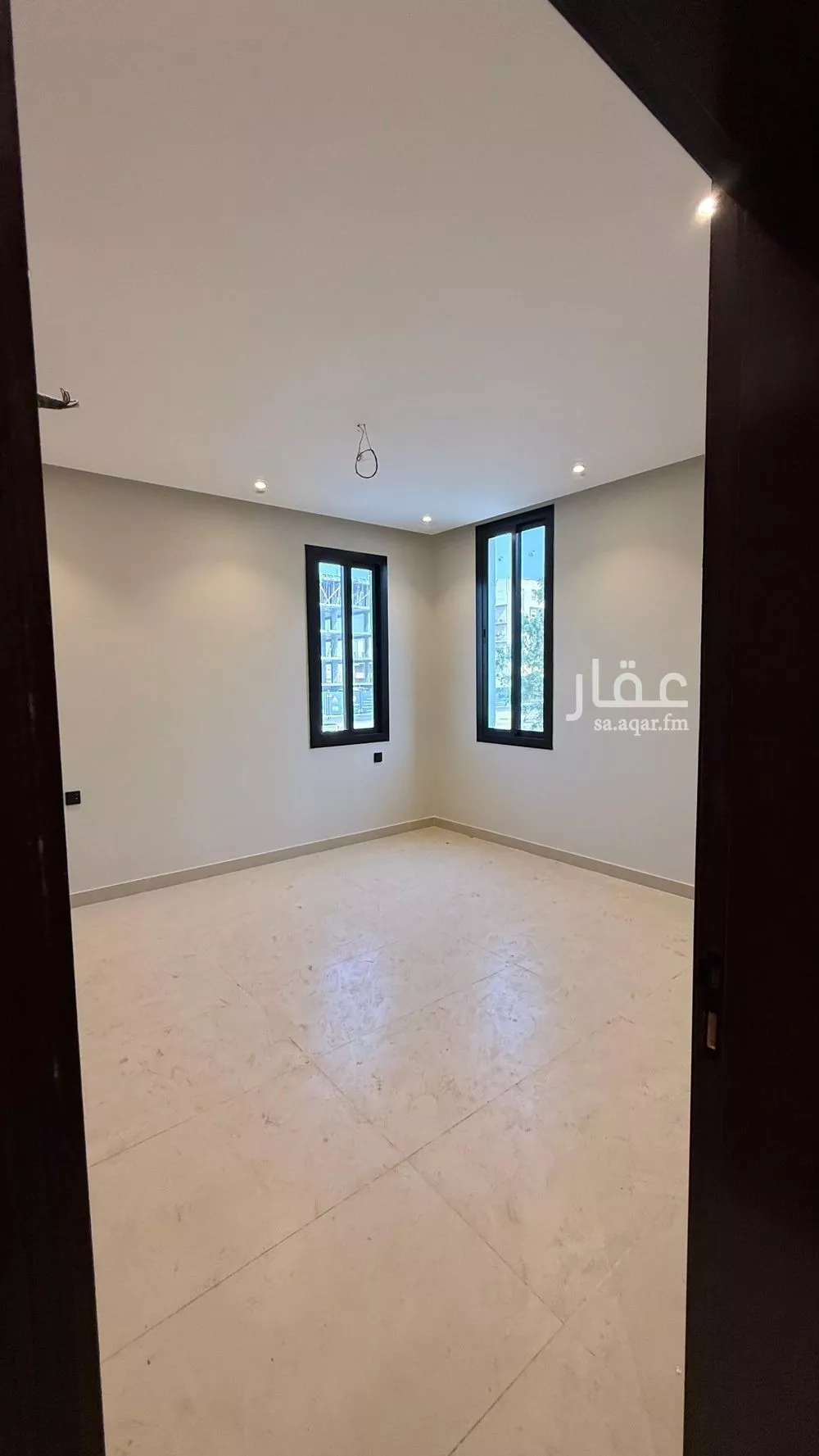 شقة 4 غرف في الجامعة 3