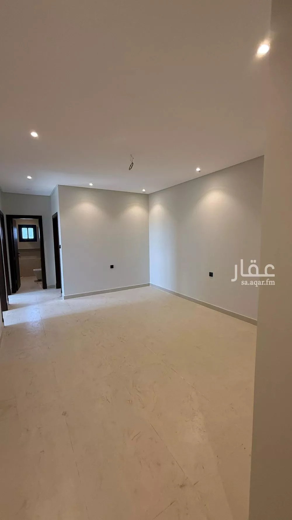 شقة 4 غرف في الجامعة 2