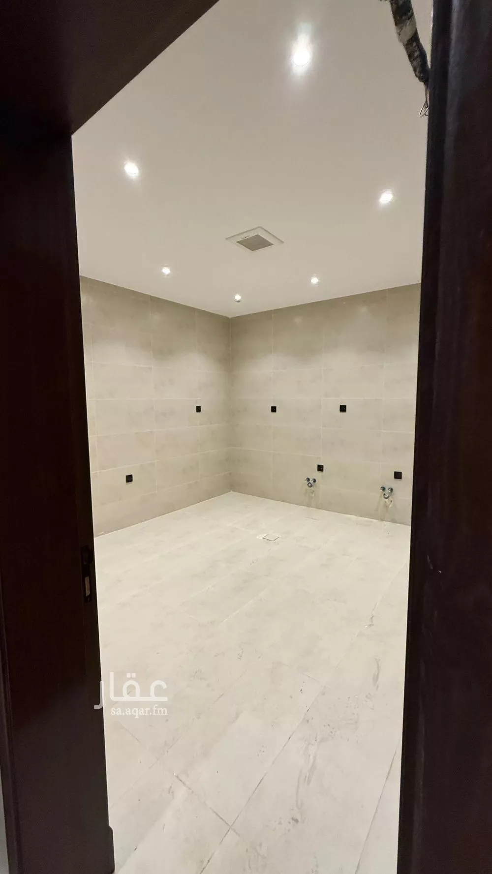 شقة 4 غرف في الجامعة 4