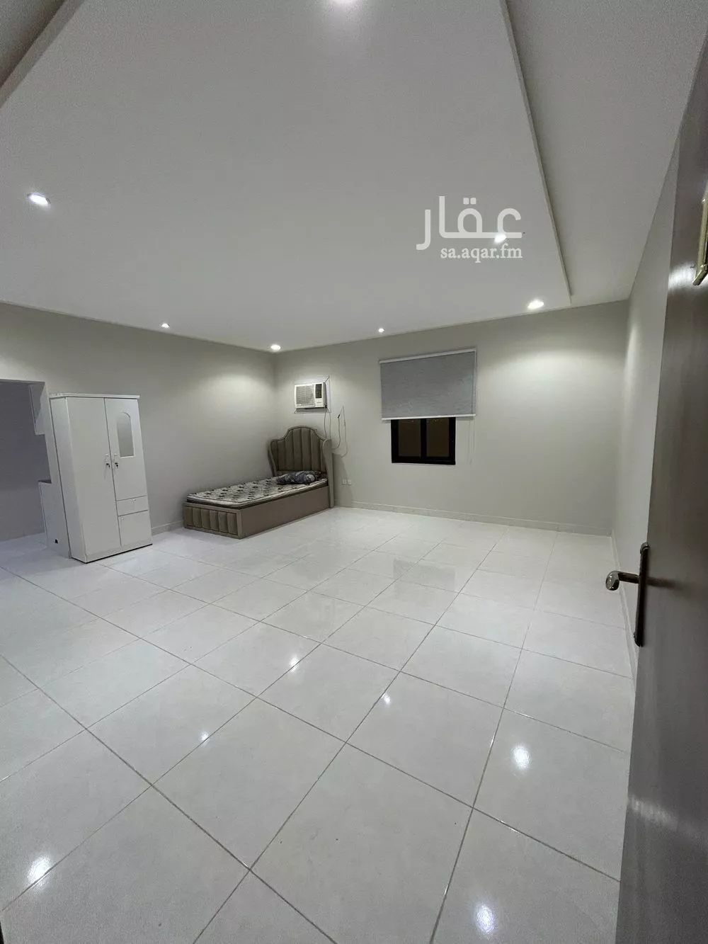 1 bedroom apartment in Dhahrat Laban 4