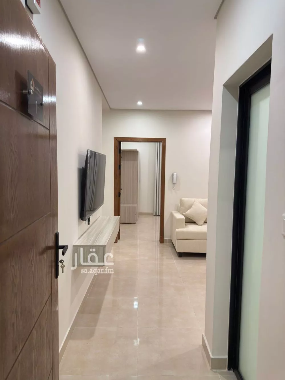 شقة 2 غرف في الثقبة 4