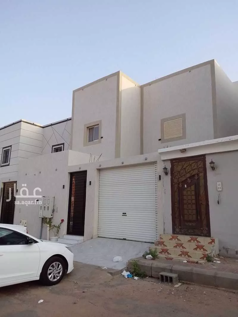 عمارة 287 م² في السكة الحديدية 4